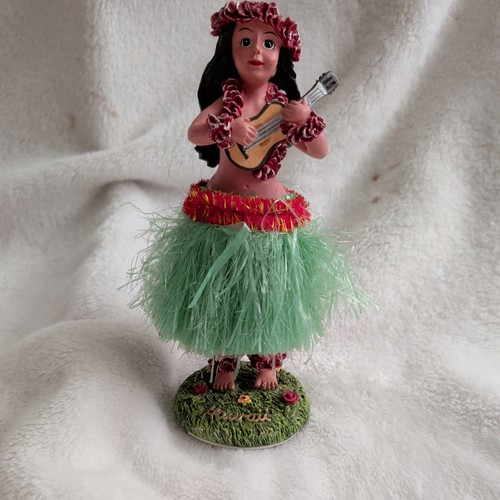 Vintage K.C. Co Hawaii Dashboard Dancing Hula Girl Grass Skirt Doll Tiki Wiggler