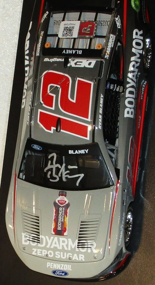 2025 RYAN BLANEY #12 BODYARMOR CARRO AUTOGRAFADO #48/504 COM CERTIFICADO DE AUTENTICIDADE IMPECÁVEL INCRÍVEL - Imagem 2 de 4