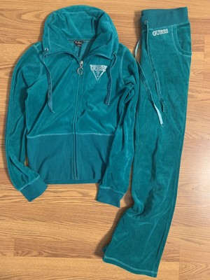 guess jogging suit