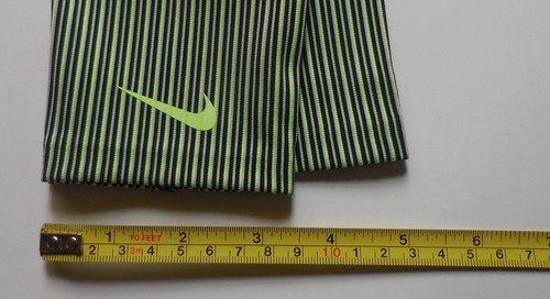 Nike AeroSwift Arm Sleeves Running Unisex Black/LT Iron Ore/Ghost Green L/XL - Picture 4 of 4