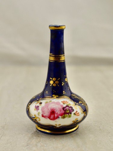 Antique C.19th Georgian Coalport Spode Derby floral painted miniature vase (2) - Picture 3 of 7