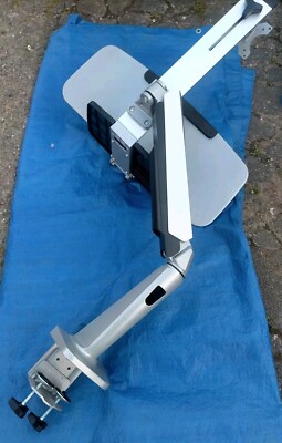 Sitz/Steh Monitorerhöhung mit Tastaturplattform grau