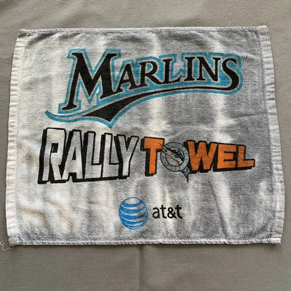 Lote De 2 Toallas De Rally De Colección Años 2000 Florida Marlins MLB Foto 2 de 4