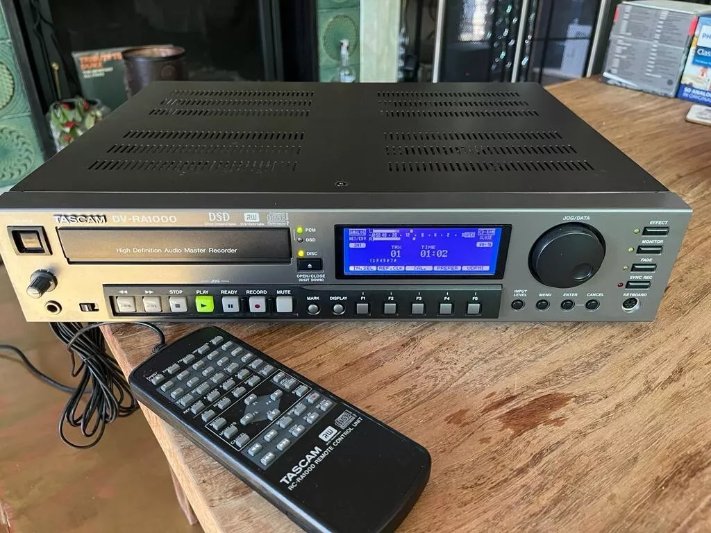 TASCAM DV-RA1000 PCM and DSD Master Recorder upgraded by Master