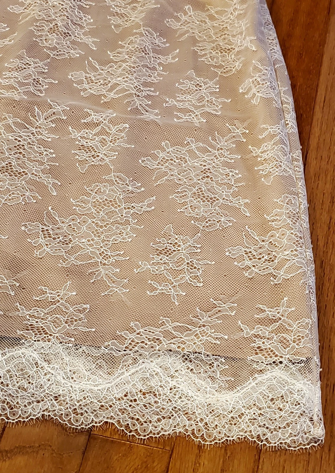 UNDERCOVER Abito nuovo con etichette Victoria’s Secret Wicked Balconette beige nudo disossato pizzo slip taglia S