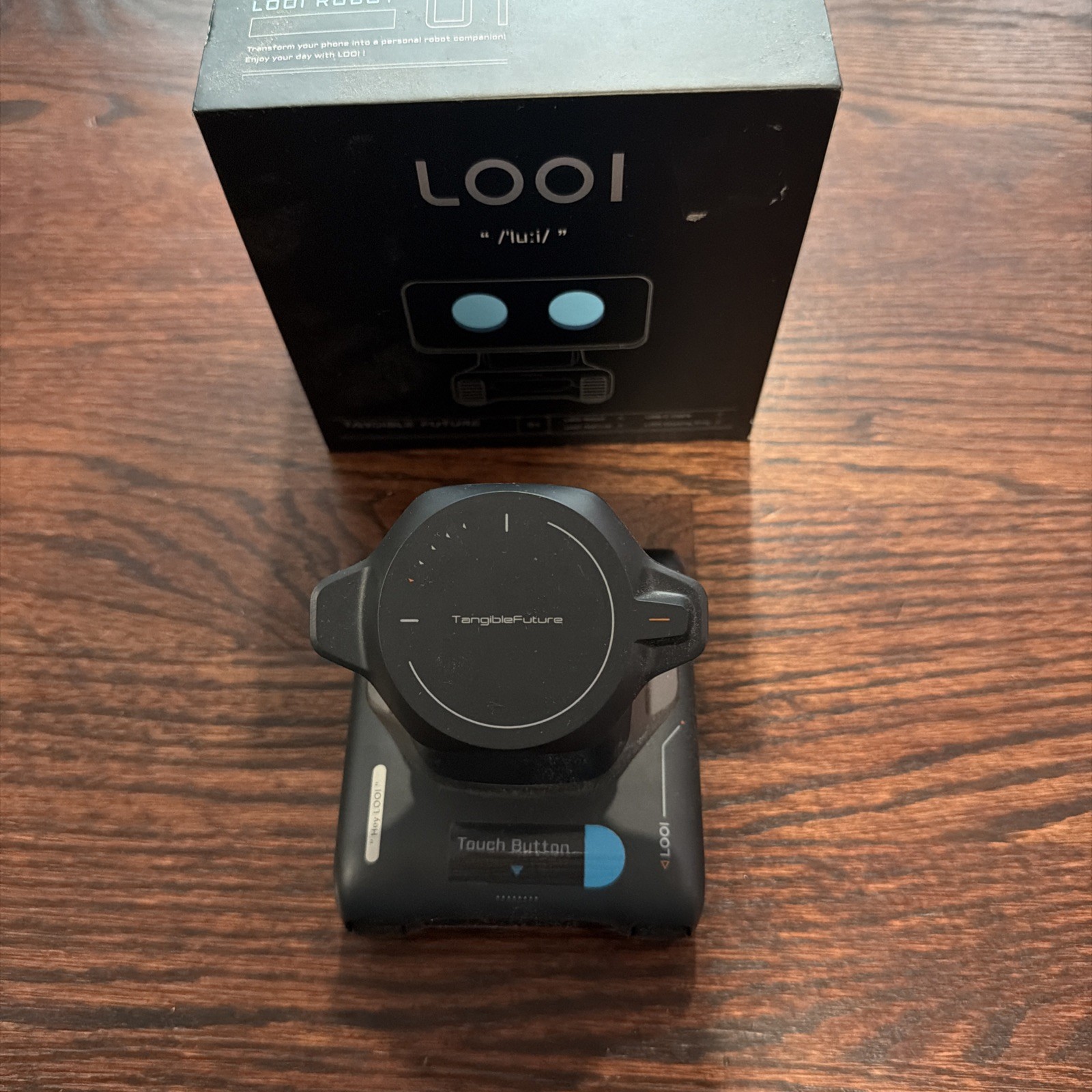 Looi Smart Ai Robot Companion | Interactive Phone Robot | Excellent Condition
