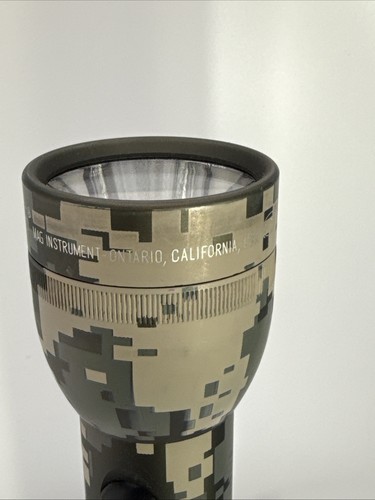 NUEVA Linterna Maglite 12” Celda 3D Digital Camuflada Metal Resistente IPX4 - Imagen 8 de 21