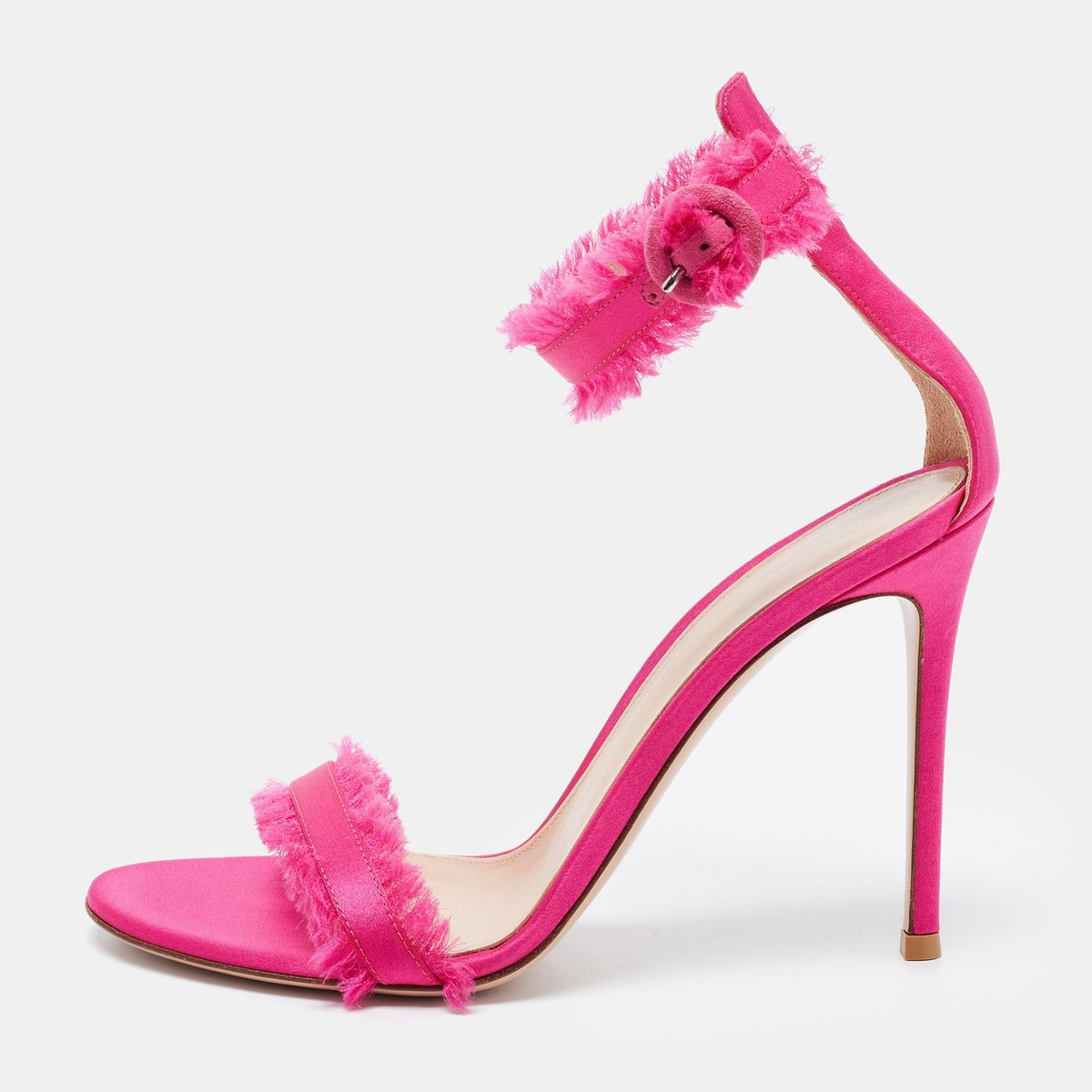 【関税&送料込】Gianvito Rossi Sandals Pink Gianvito Rossi Pink Satin Portofino Fringe Sandals Size 39