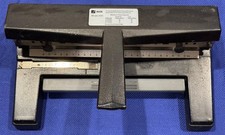 ACCO 3 -Hole Punch - Model 450 - Heavy Duty - Completely Adjustable