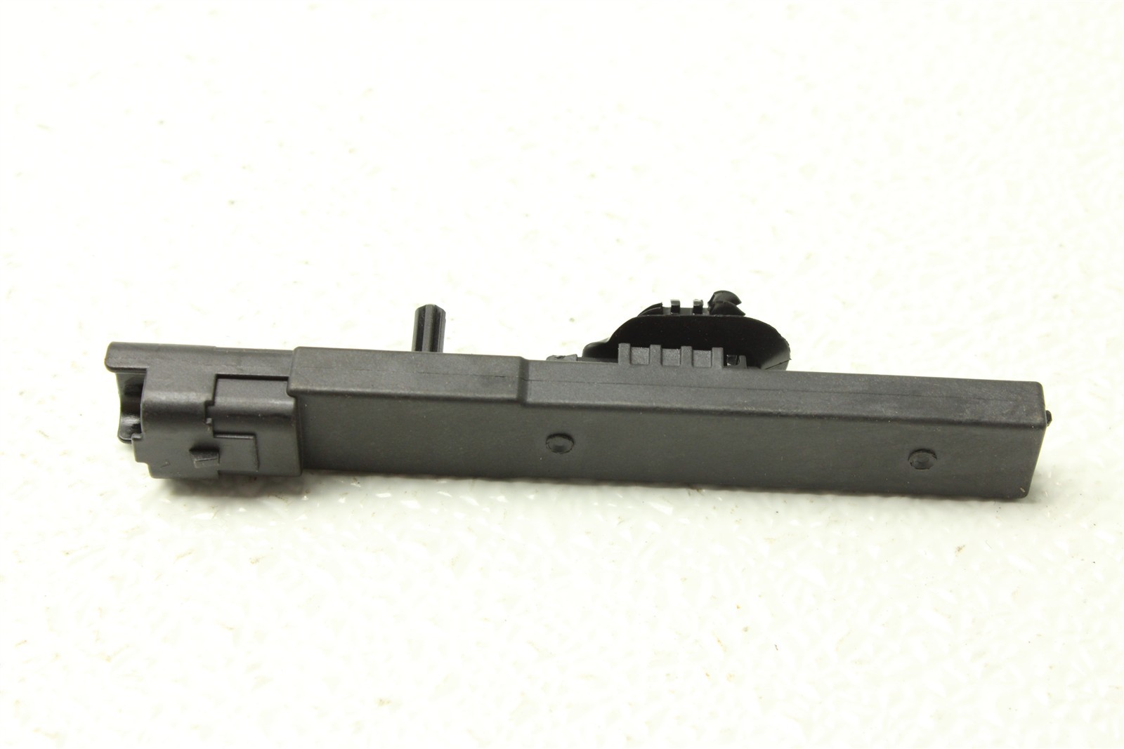 McLaren Artura 2025 Antenna P/N 16MA457CP