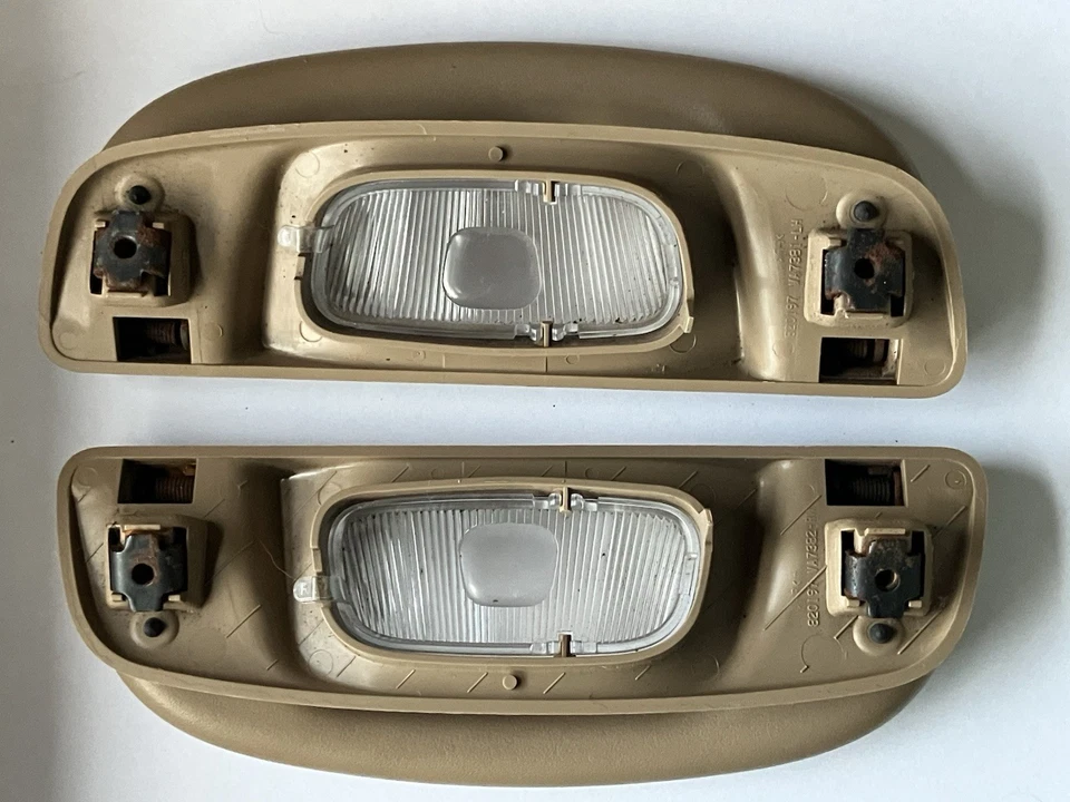 Conjunto de luces de mango trasero derecho e izquierdo 99-04 Jeep Grand Cherokee Foto 2 de 4