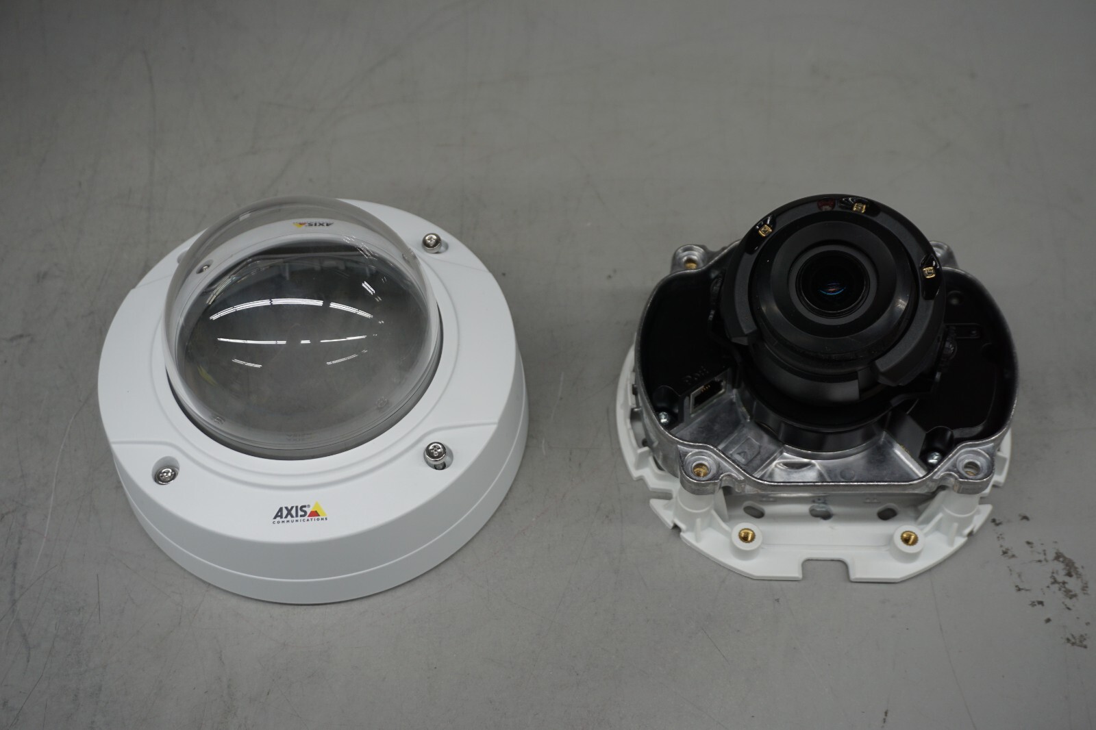 AXIS P3228-LV 8  Camera 0887-001-04!!