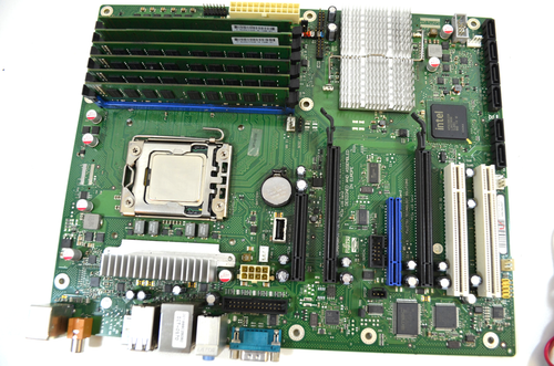 Fujitsu D2778-C14 GS3 Board & Intel Xeon W3670 CPU, 20GB Ram für Celsius M470-2 - Afbeelding 4 van 4