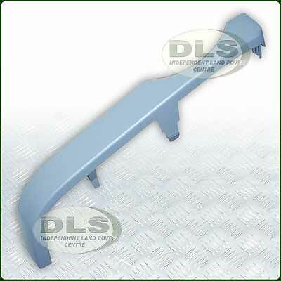 RH Headlamp Lower Trim Land Rover Discovery 2 VIN 3A000000 on (DHH000120LML)