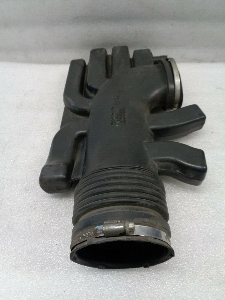 2006-2009 Range Rover Sport 4.2L Engine Air Cleaner Duct Intake OEM AK2203227 - Image 4 of 4