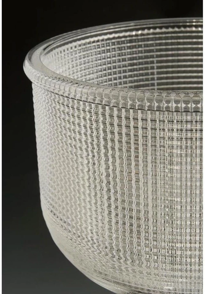 Colección Archie 17 pulgadas Tonos de vidrio pulido transparente con luz de tocador cromada de 2 luces Foto 2 de 4