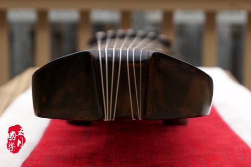 Professional Chinese Aged Fir Guqin 7-stringed Zither Instrument -- 專業古琴(老杉木/仲尼) - Picture 10 of 12