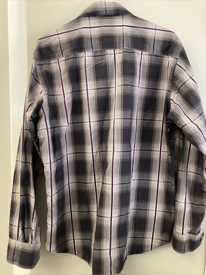 BUGATCHI UOMO • Designer Long Sleeve Button Down Shirt • Men's Size Large  - Image 4 of 4