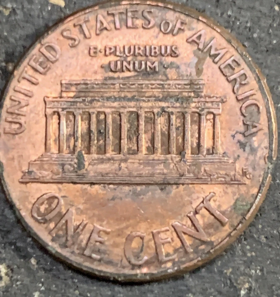 2006 D Lincoln Memorial 1c. Error, Struck With Wrong Retaining Collar In Place. - Image 2 of 4