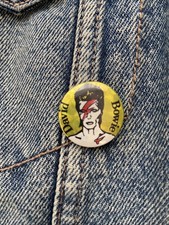 David Bowie Pinback Vintage Button Badge British Pop Band Ziggy Stardust #167