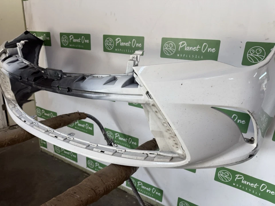 Cubierta del parachoques delantero OEM 2-52119-06A50 TOYOTA CAMRY LE/XLE/SE/XSE 2015-2017 Foto 3 de 4