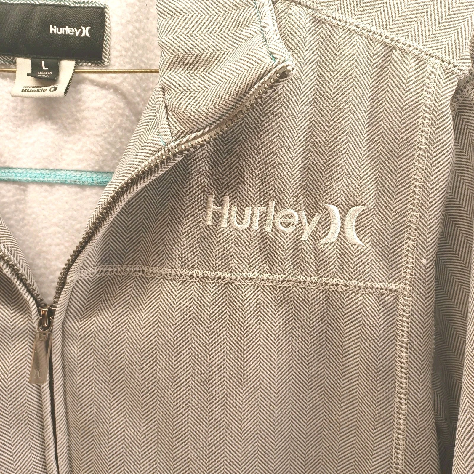 Hurley Full Zip Jacket Chevron Pattern Gray Size L - image 2