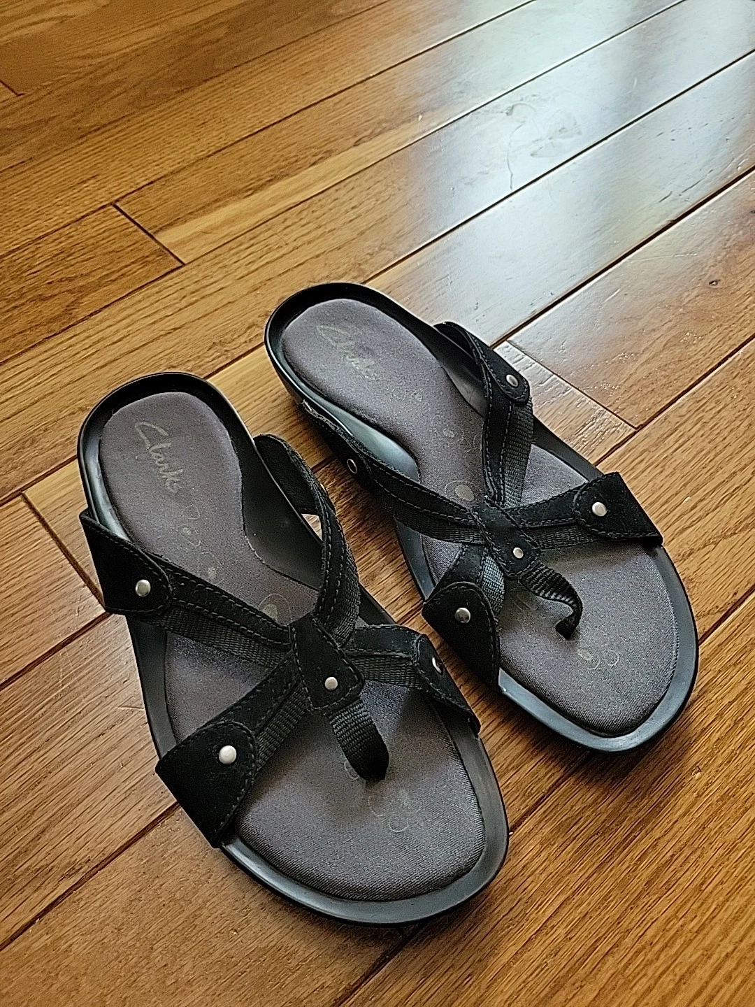 Sandali Clarks scamosciati slip on flip neri taglia 6 5M donna ottime condizioni