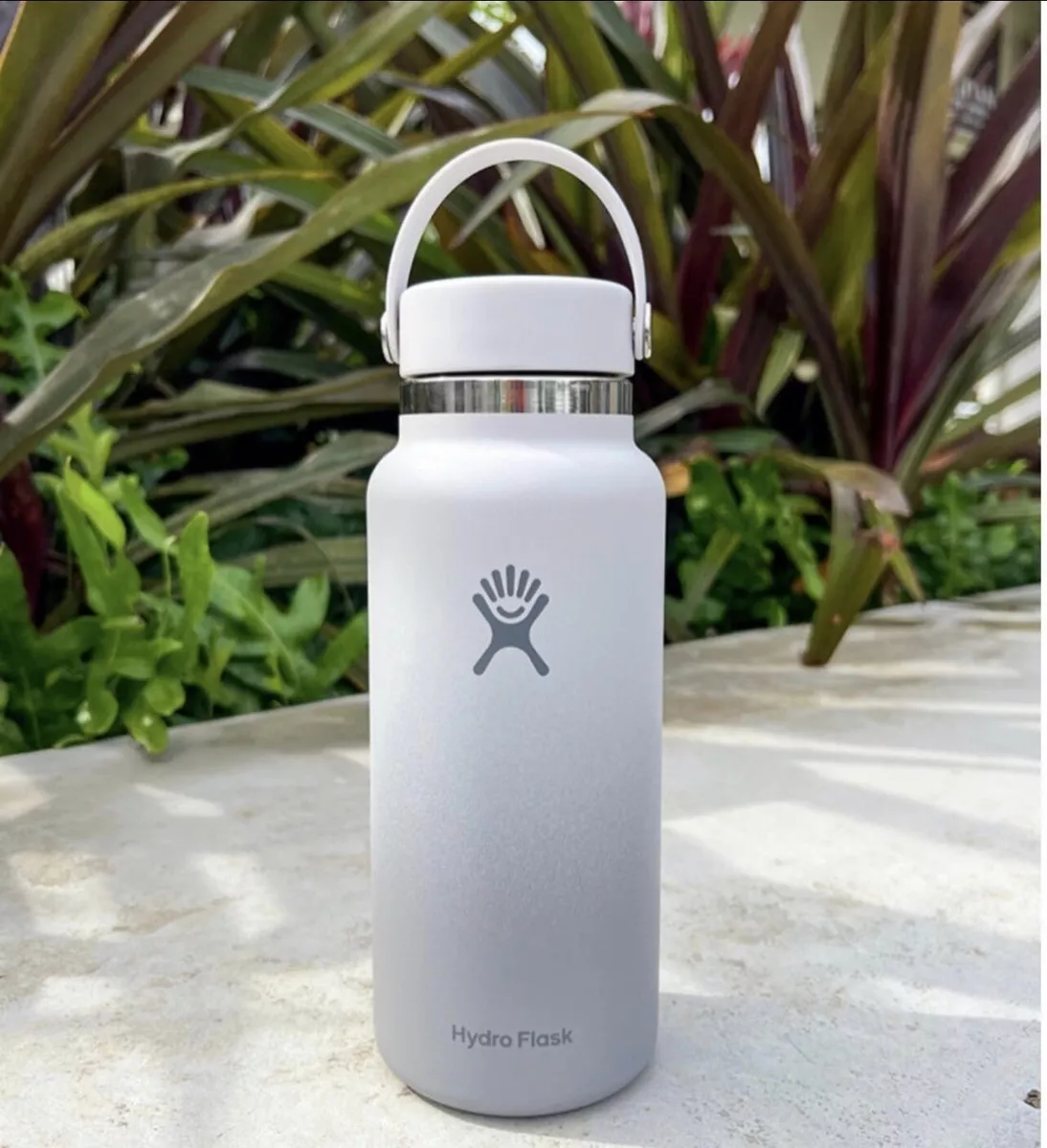 HYDRO FLASK 32 oz Wide Mouth Water Bottle - Great Outdoor Shop