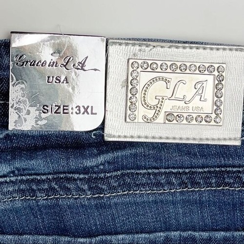 Grace in LA Embellished Blue Denim Cropped Jeans Size 3XL - Picture 3 of 5