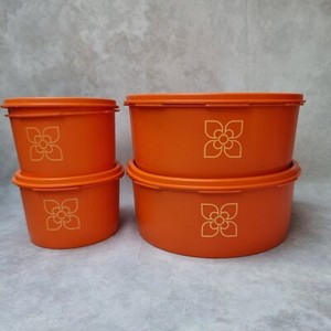 Boîte Tupperware Vintage Orange Foncé - Couvercle à Pression - 21x21x9cm