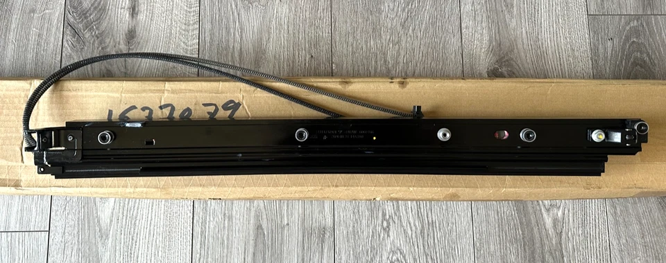 BRAND NEW 2012-2020 MERCEDES S550 S560 S63 S65 LEFT SLIDING ROOF MECHANICS, OEM - Image 3 of 4