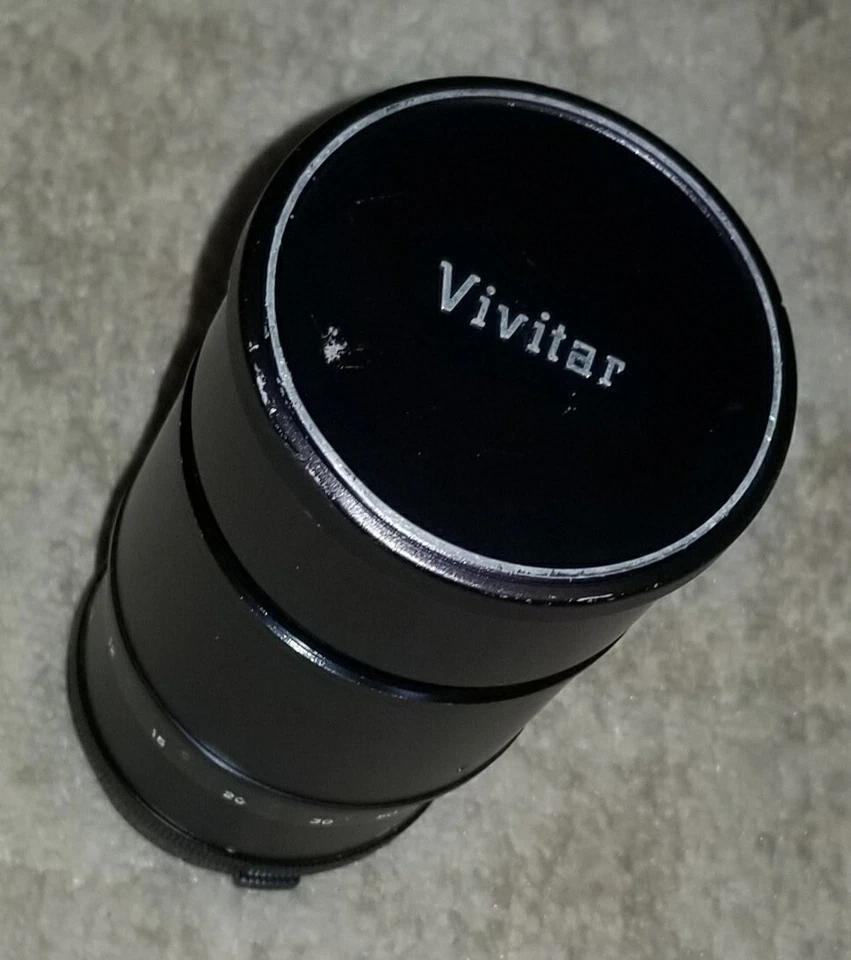 Vivitar 200mm 1:3.5 Auto Telephoto Lens No. 2826868 w Lens Cap /Caps - Image 4 of 4