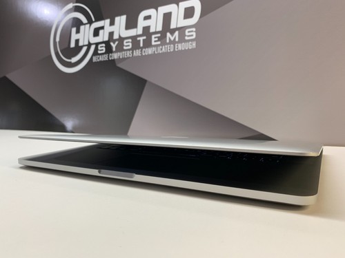 Sequoia MACBOOK PRO 15" | R9 GFX 2TB SSD | 16GB | QUAD CORE i7 4.0Ghz | RETINA - Photo 9/15