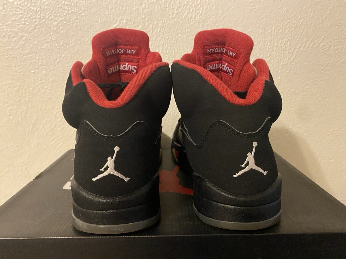 Air Jordan 5 レトロシュプリームブラック/レッド Supreme x Nike Air Jordan 5 Retro Black US 10.5 UK 9.5 NEW
