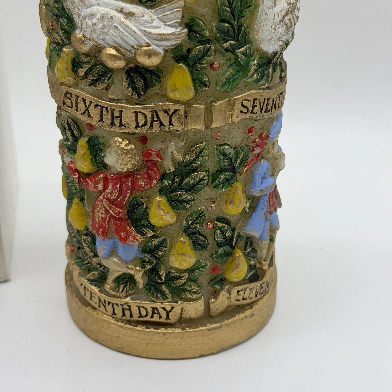 Large Candle 12 Twelve Days of Christmas Vintage Cottagecore Partridge Birds - product detail image 10