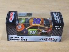 2019 18 Kyle Busch M Ms Halloween 1/64 Action NASCAR Diecast