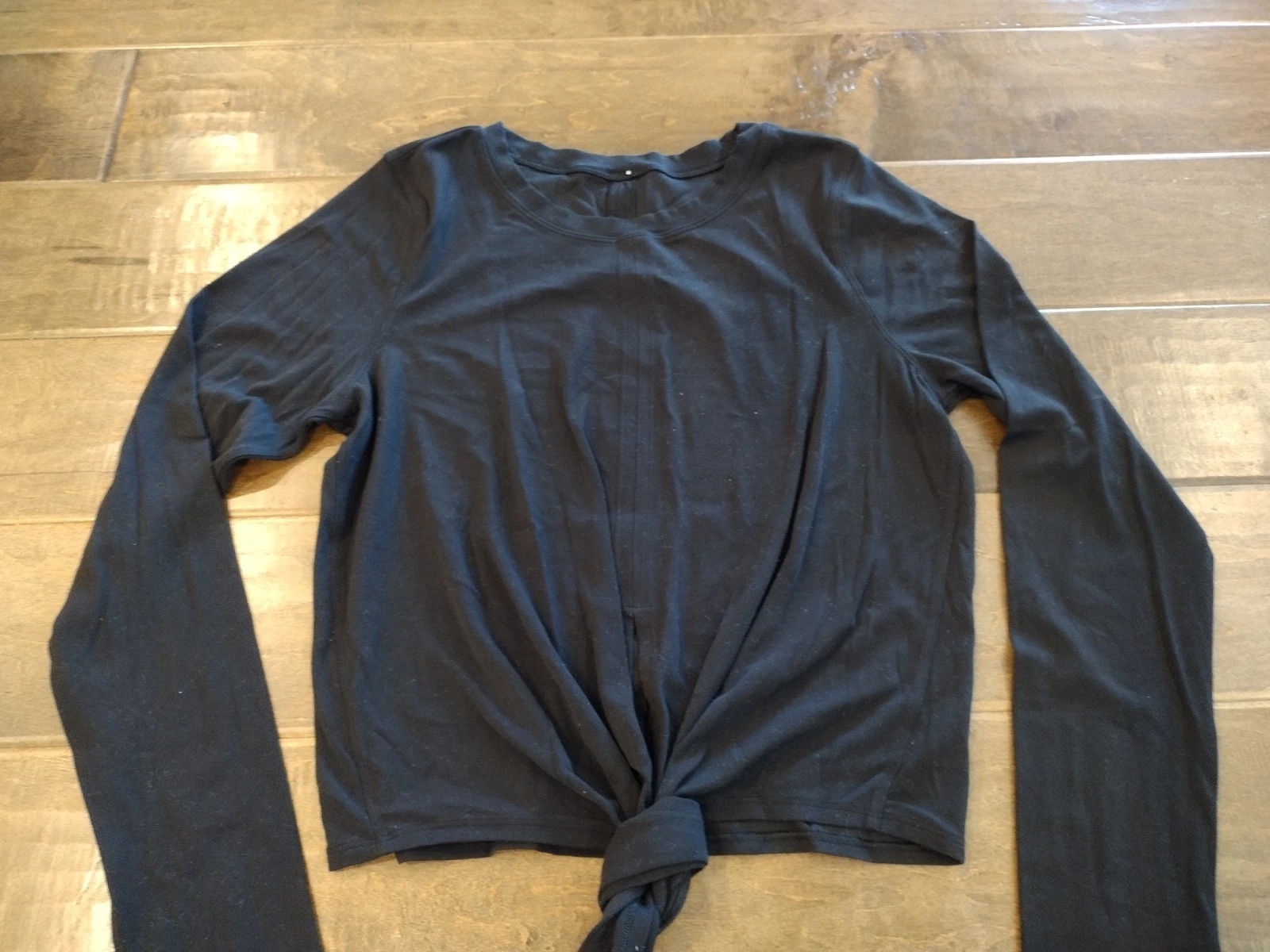 lululemon long-sleeve waist length tied shirt