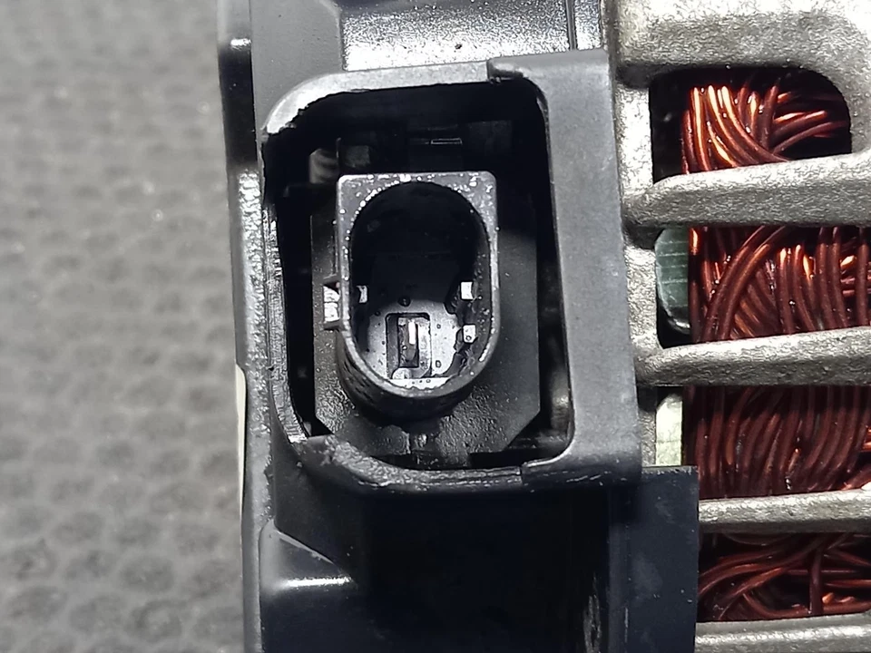 FORD TRANSIT Alternator 2014-2025 2.0L YMR6 LRA04119 - Image 3 of 4