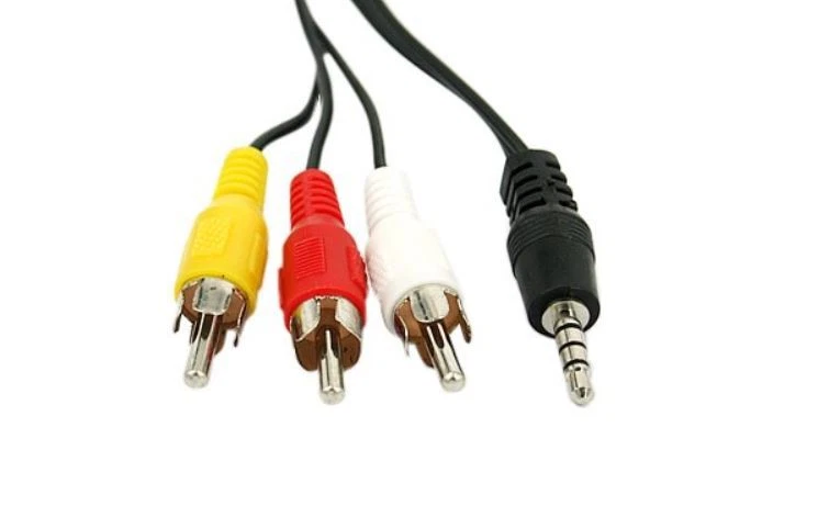 Cable de audio izquierdo/derecho Xtenzi 3,5 mm (1/8 pulg.) TRS a RCA Foto 2 de 2