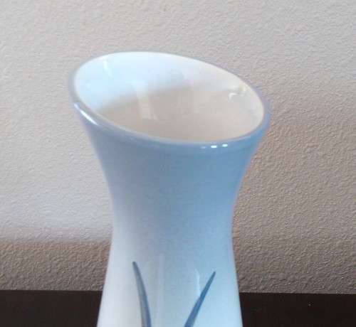 Antique Royal Jubilee Holland Handpainted Vase/Pitcher Bird of Paradise - Picture 4 of 9