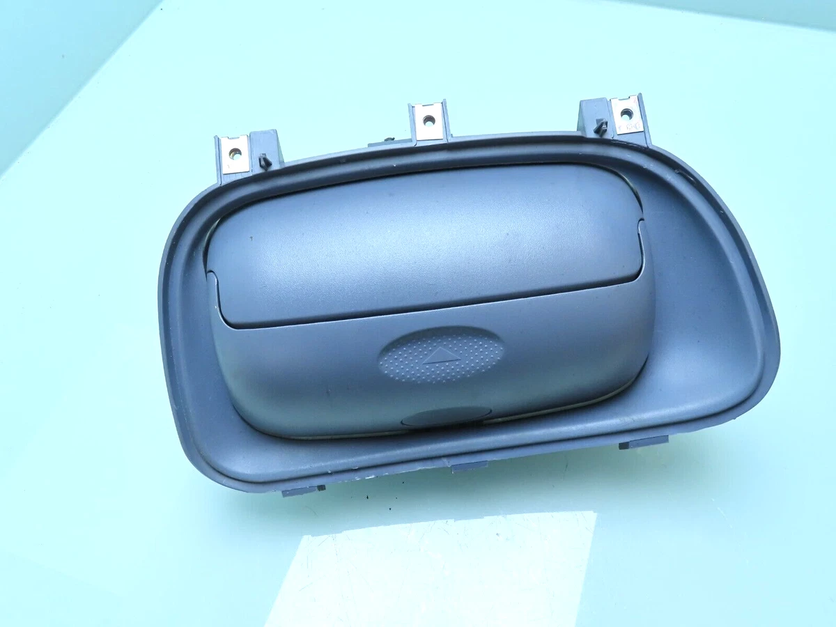 FORD KA / HANDSCHUHFACH FACH rechts / ARMATURENBRETT / 97KBB043K79 