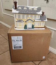 NEW Pottery Barn National Lampoons Christmas Vacation House lidded cookie jar