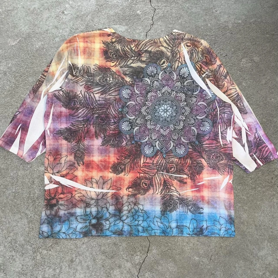 Camisetas 2 Please Mandala Estampado de Plumas Cuello en V Top Tie Dye Ombre Camisa Bohemia Foto 2 de 4
