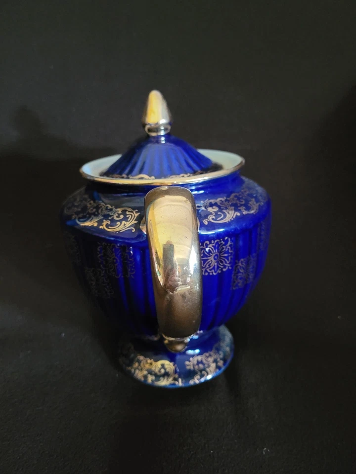 Lindo bule Hall China Los Angeles #083 cobalto e ouro 6 xícaras - Imagem 4 de 4