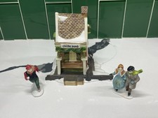 Dept 56 Heritage Village Collection "Childe Pond and Skaters" #5903-0 3pc Set