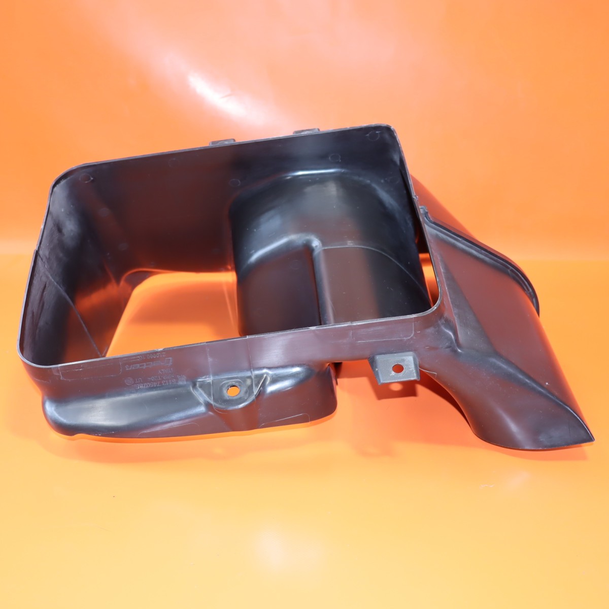 ROLLS ROYCE CULLINAN RADIATOR AIR DUCT RIGHT PASSENGER 2019-2024 51137450786 OEM