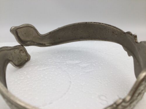 Egyptian WHITE METAL signed “S”in Diamond. SNAKE HEAD bangle bracelet clasp - Picture 4 of 7