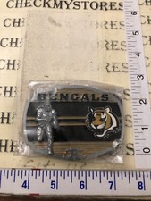 NFL NFL CINCINNATI BENGALS Licensed Belt Buckle collectors vintage