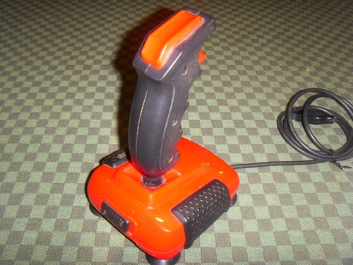 Joystick Quickshot II Turbo Atari 2600 800 XL C64 Amiga commodore 64 boite SVI - Picture 6 of 11
