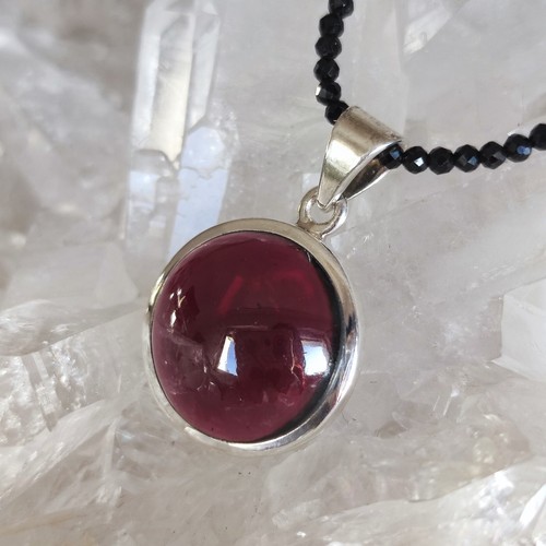 Colgante cabujón piedra curativa granate plata de ley 925 hecho a mano rareza A1434 - Imagen 5 de 6